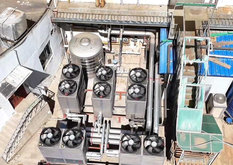 商用浴池水加熱用什么設(shè)備好？